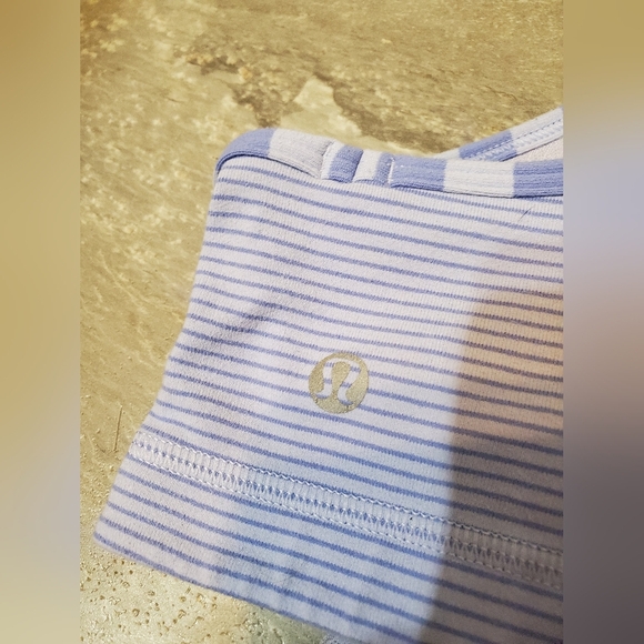 Lululemon No Limits Tank. 2 in 1 bra & tank. Bluish grey purple. Size 8. - Picture 9 of 10